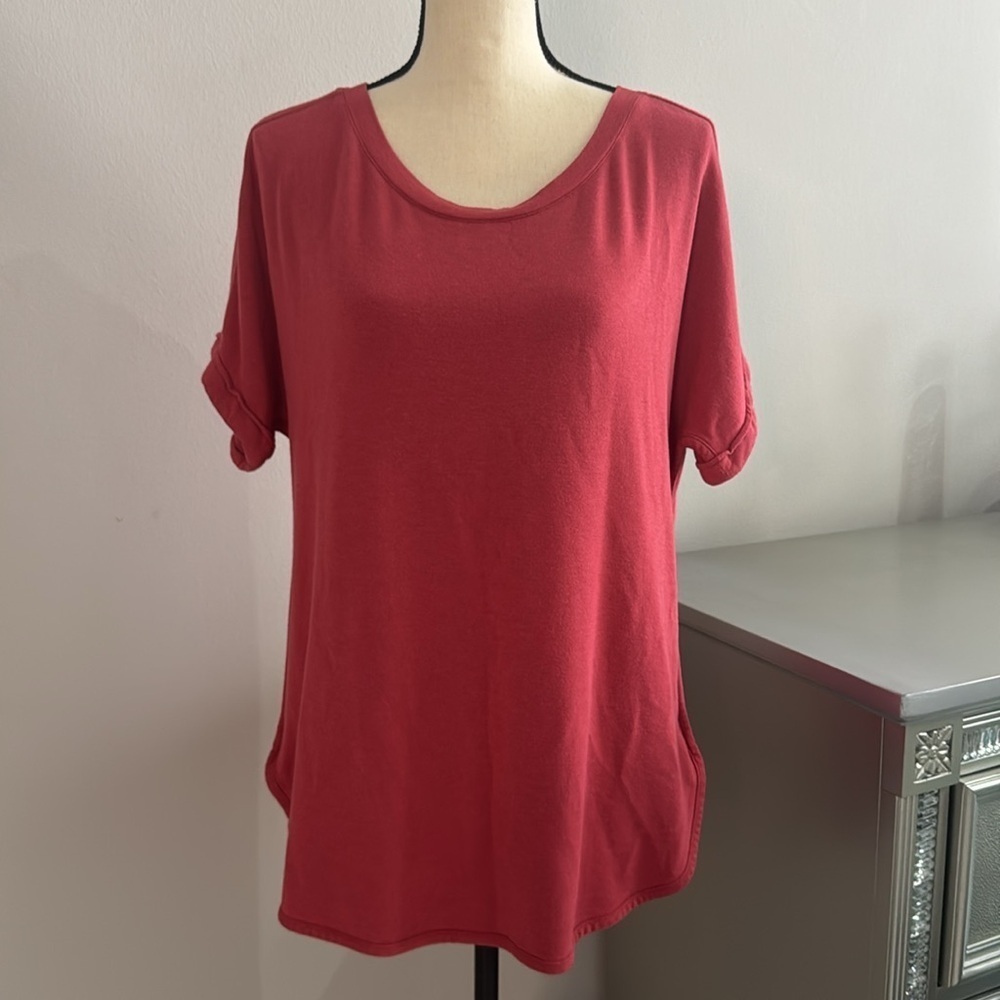 Matty M Red French Terry Short Sleeved Tee. Sz L